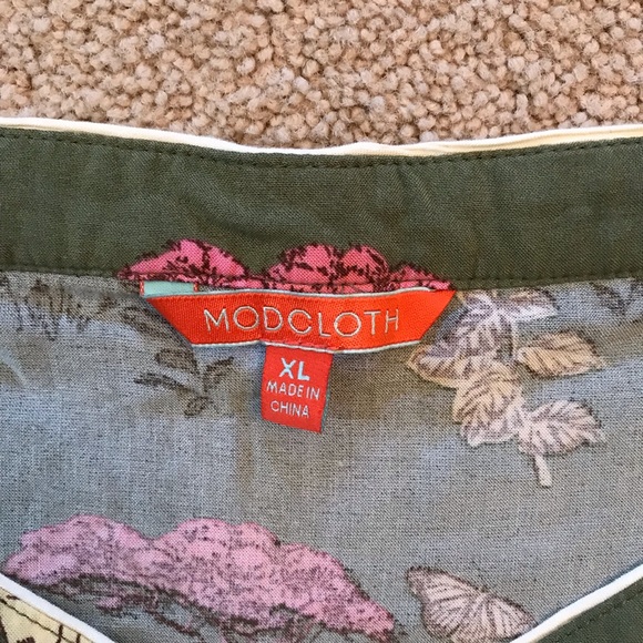 ModCloth Safari Print Tank Top Womens XL Green Giraffe Lion Tiger - Picture 4 of 9